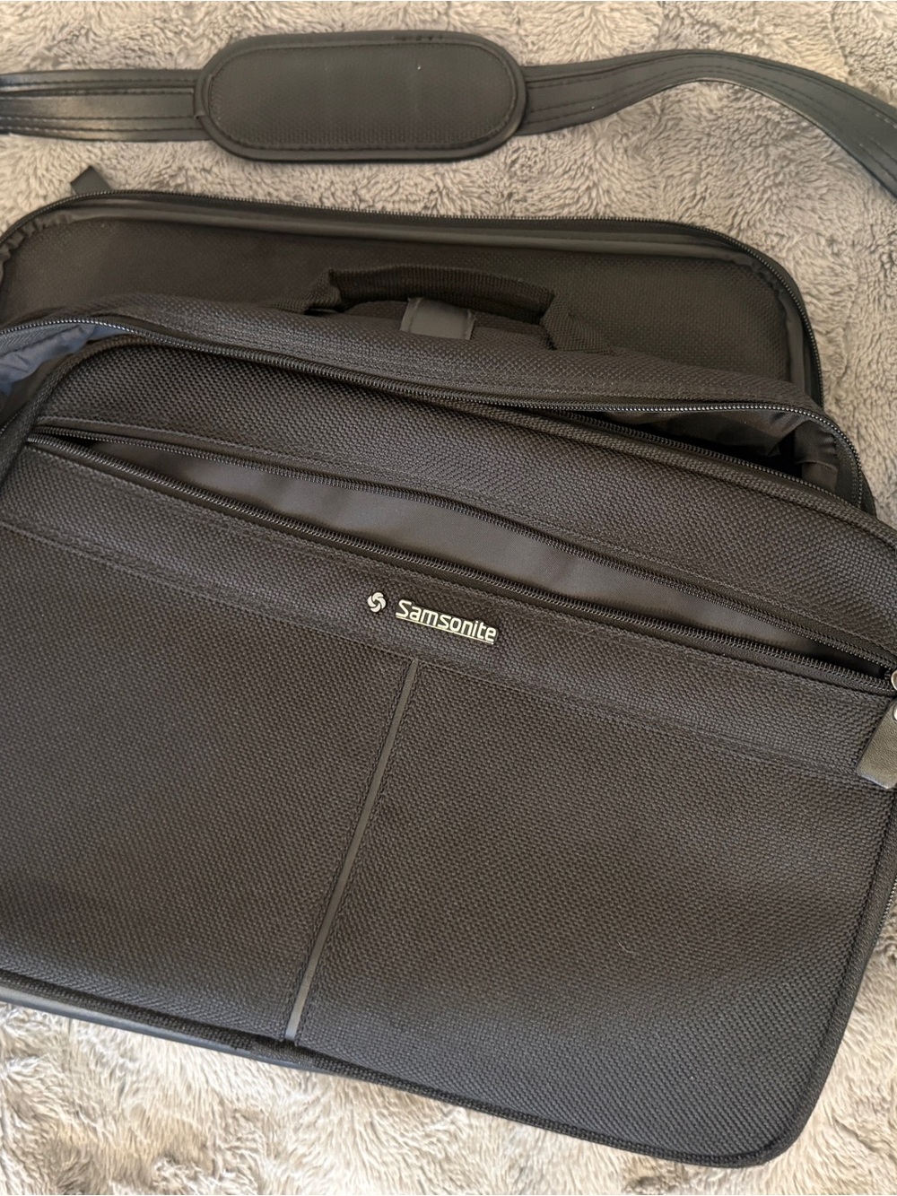 Vintage Samsonite Silhouette 5 Soft Carry-On Bag w/ Trolley Handle Sleeve